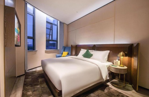 Jiangxia Qu Hotel | Echarm Plus Hotel Wuhan Wenhua Boulevard Dahualing Subway Statiom
