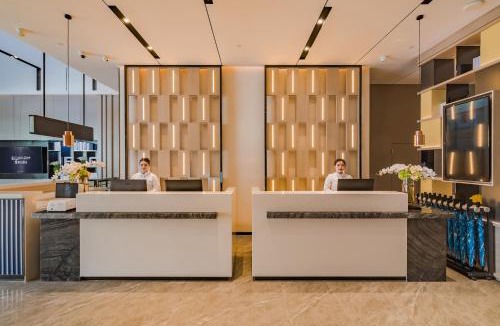 Panyu Hotel | Echarm Plus International Hotel Guangzhou South Railway Station Zhongcun Metro Station Branch