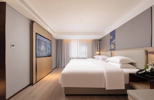 Jiang Han Hotel | ECHENG Hotel, Jianghan Road Pedestrian Street, Wuhan River Beach