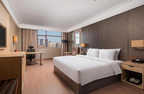 Optics Valley Hotel | Echeng Hotel Wuhan Optics Valley Square Yangjiawan Metro Station