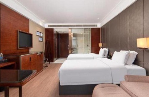 Optics Valley Hotel | Echeng Hotel Wuhan Optics Valley Square Yangjiawan Metro Station