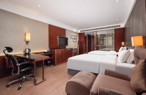 Optics Valley Hotel | ECHENG Wuhan Yangjiawan Metro Station