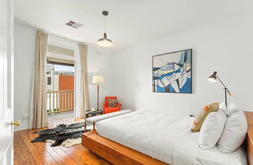 Millers Point Apartment | Eclectic Heritage Comfort with Terrace and Views