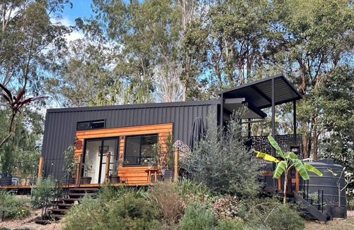 Pie Creek House | Eco-Friendly Tiny House Retreat | Private Chef Dining