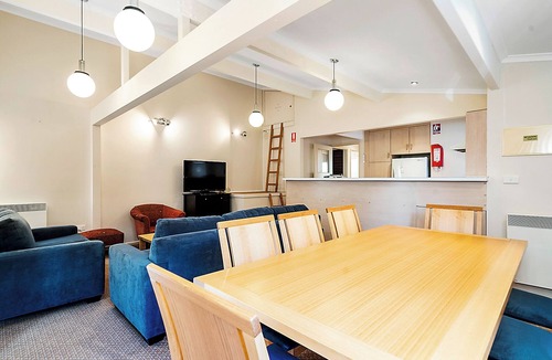 Falls Creek Apartment | Edelweiss Flat 2 Ski in Ski out Mountain Charm