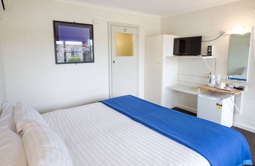 East Devonport Hotel | Edgewater Hotel