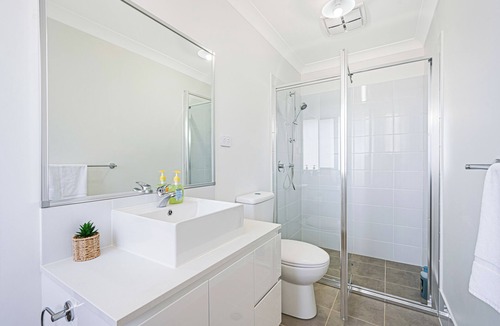 Edmondson Park House | Edmondson Park Modern 4 Br House Parking