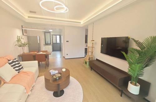 Jiading Apartment | Elegant apartment with balcony in High quality compound near line11 Shanghai