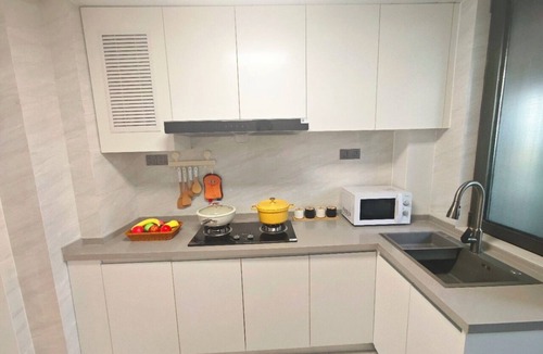 Jiading Apartment | Elegant apartment with balcony in High quality compound near line11 Shanghai