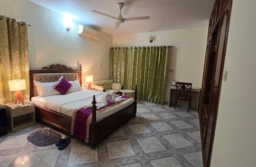 Dhaka Apartment | Elegant House in Baridhara Diplomatic Zone