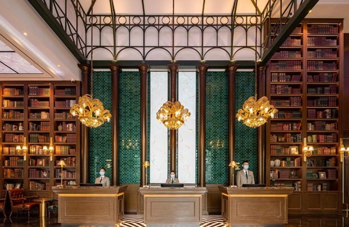 Tianhe Hotel | ELITE International Hotel Taikoo Hui Plaza Gangding Metro Station Branch
