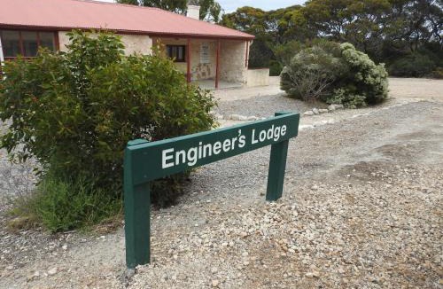 Warrenben House | Engineers Lodge - Dhilba Guuranda-Innes National Park