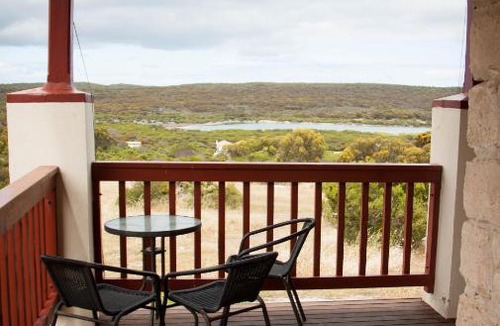 Warrenben House | Engineers Lodge - Dhilba Guuranda-Innes National Park