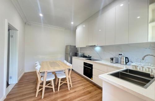 Bankstown House | Entire Home Cozy at Bankstown