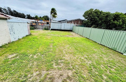 Rockdale House | Entire home in Rockdale, Australia 6 guests2 bedrooms3 beds1 bath