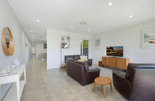 Ettalong Beach House | Escape on Ridge