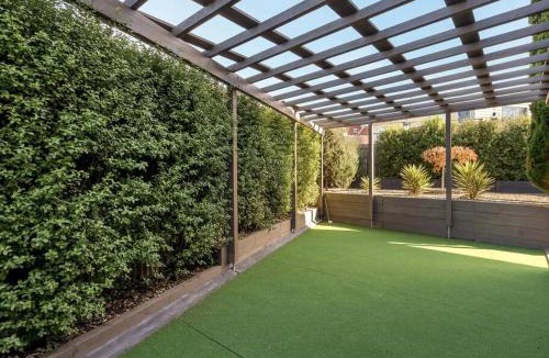 Primrose Sands House | Escape to Coastal Tranquility