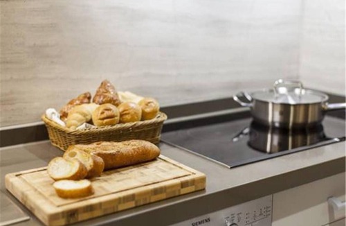 South Chaoyang Apartment | Executive 1 Bedroom Apartment at Chaoyang District Beijing