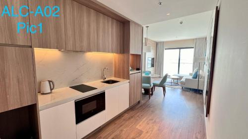 Ha Long Apartment | Executive Bay View A La Carte Hạ Long