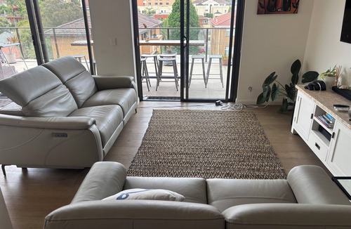 Wollongong CBD Apartment | Executive Beach pad