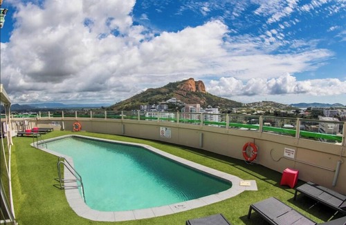 Townsville Hotel | Executive Suite CBD Townsville