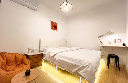 Jinjiang Apartment | Explore Chengdu Flavors Chunxi Branch Warm Little Nest