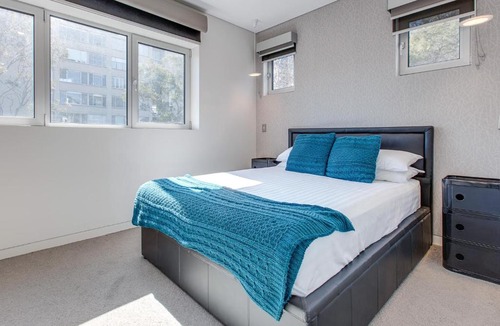 Cremorne Apartment | Explore Sydney from Stylish North Shore Apartment