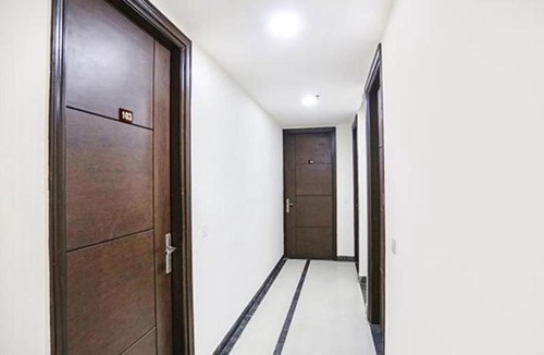 Noida Hotel | FabExpress Culture by BVH