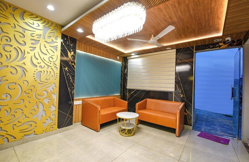 Kaushambi Hotel | Fabhotel Angel Pink The Premium