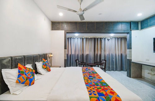 Sualkuchi Hotel | Fabhotel Apple Tree