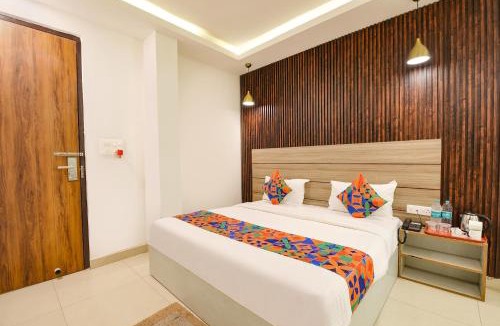 Noida Hotel | FabHotel Ganeshwaram 141