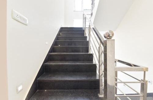 Jaipur Hotel | FabHotel Golden Sapphire