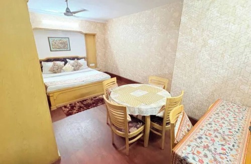 Safdarjung Enclave Hotel | Fabhotel New Empire