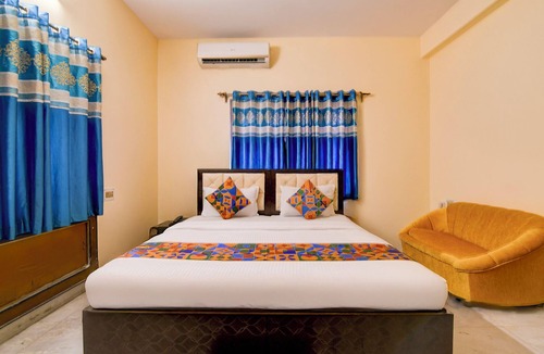 Sector II Hotel | Fabhotel Samanta