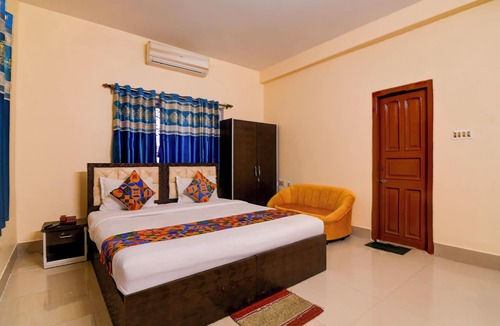 Sector II Hotel | Fabhotel Samanta