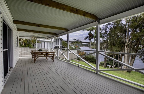 Daleys Point House | Fair View on Daleys by HolidayCo.
