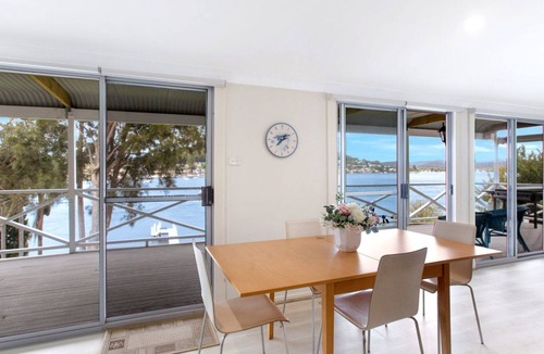 Daleys Point House | Fair View on Daleys by HolidayCo.