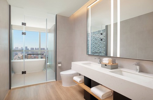 Shajing Hotel | Fairfield By Marriott Shenzhen Bao'An