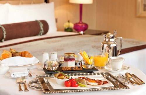 Downtown Shanghai Hotel | Fairmont Peace Hotel on the Bund
