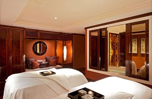 Downtown Shanghai Hotel | Fairmont Peace Hotel on the Bund