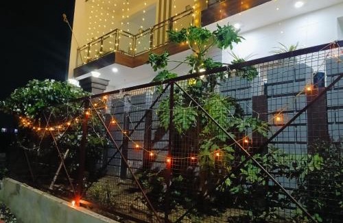 Mohangarh House | FAMILY SUITES near Purvanchal Expressway Gateway
