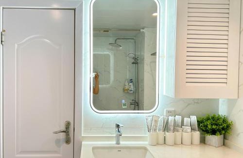 Lujiazui Apartment | FanXin