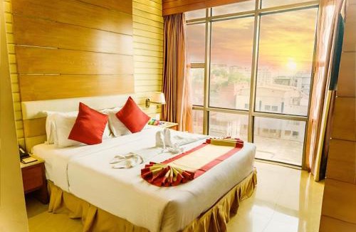 Dhaka Hotel | FARS Hotel & Resorts - BAR-Buffet-Pool-SPA