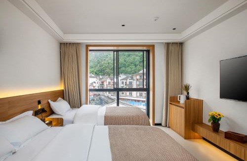 Fenghuang House | Fenghuang County Jiduo Intelligent Hotel