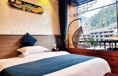 Fenghuang Hotel | Fenghuang Meomory Riverview Inn