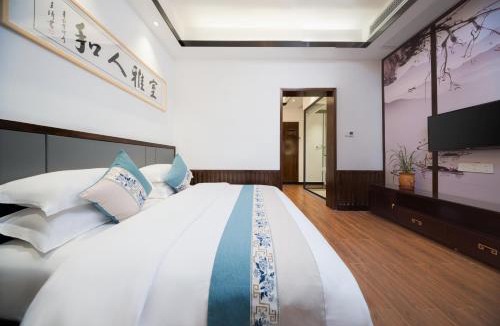 Fenghuang House | FenghuangQixin Guesthouse