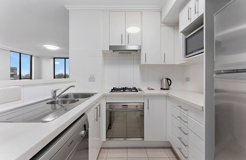 Parramatta Hotel | Fiori Apartments