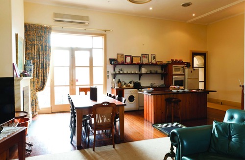 North Adelaide Apartment | Fire Station Inn