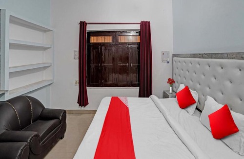 Allahabad Hotel | Flagship Lotus Valley Sangam