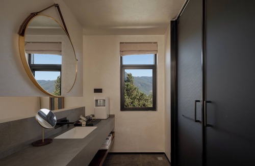 Yulong Hotel | Floating Life Boundless Wild Resort